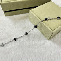 [Luna Brilliance]CLOVER 6 MOTIF  ONYXS BRACELET